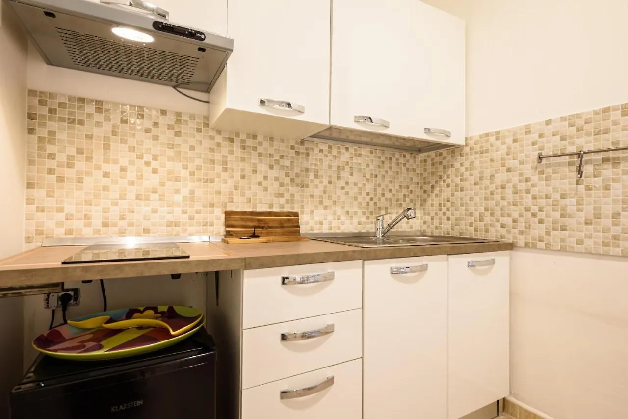 Via San Giovanni In Porta 34 Apartment Naples